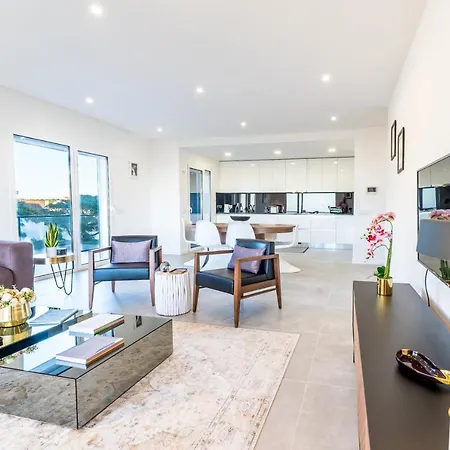 Апартаменты Apartamento T3 Ocean Blue *
